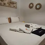 Evagelia Luxury 3 Apartman Nikiána