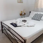 Evagelia Luxury 3 Nikiána