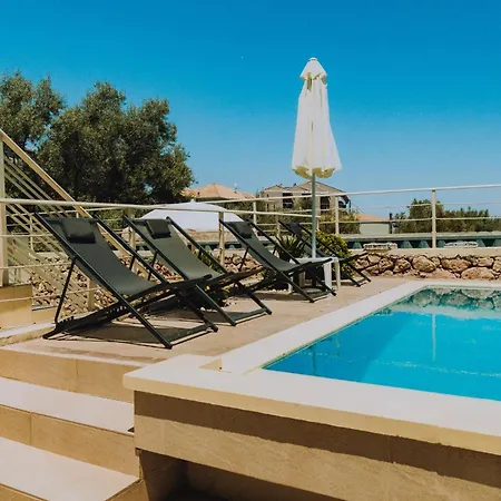 Evagelia Luxury 3 דירה ניקיאנה